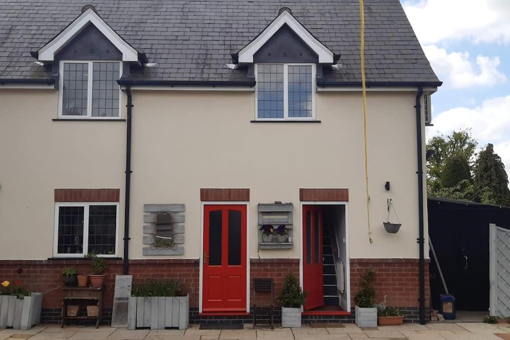 Peaceful Self Contained Studio In Lovely Garden. 힌클리 외부 사진